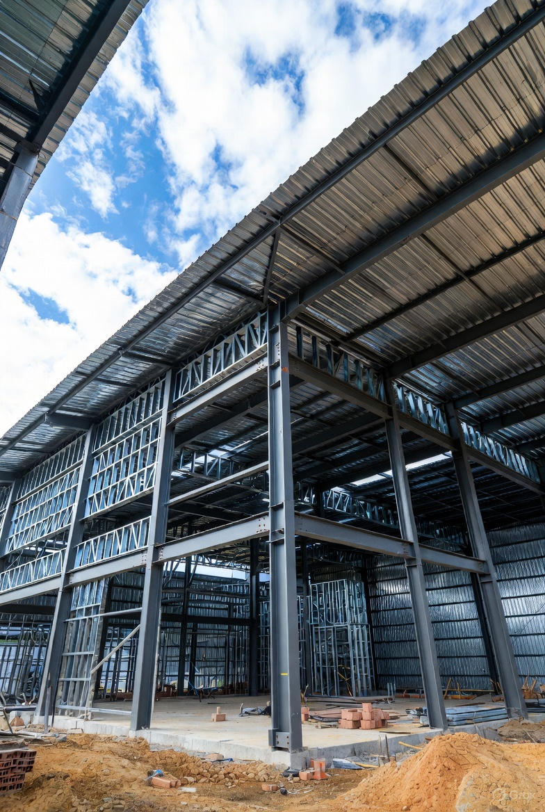 سوله‌سازی و ساخت سوله در ایران؛ راهنمای جامع ۱۴۰۴ (مقایسه روش‌ها، هزینه، استاندارد و نکات اجرایی)